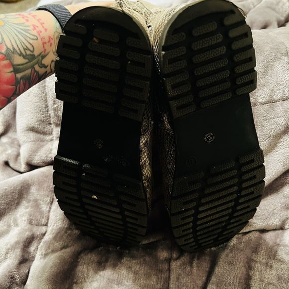 Arizona Jean CO Lace Up Combat Boots Snake Python Memory Foam Size 8 Medium Gray - Picture 10 of 13